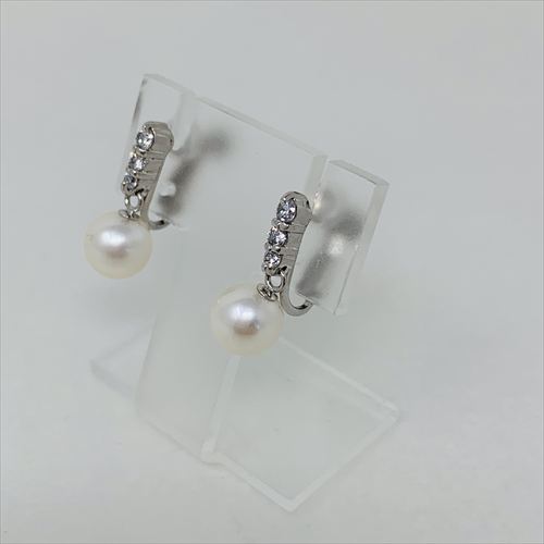 アコヤ真珠イヤリング　E-340