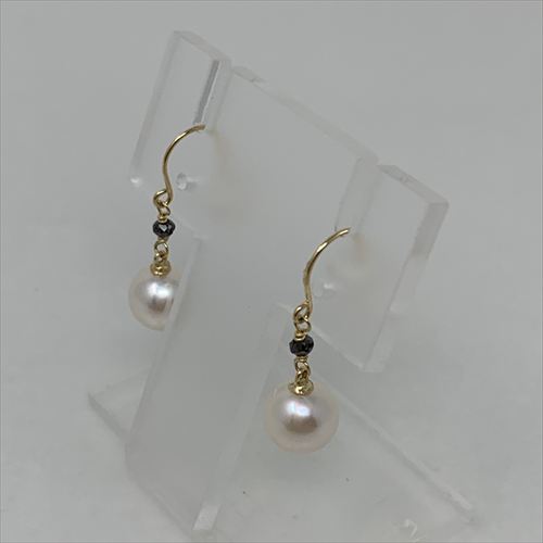 アコヤ真珠イヤリング　E-348