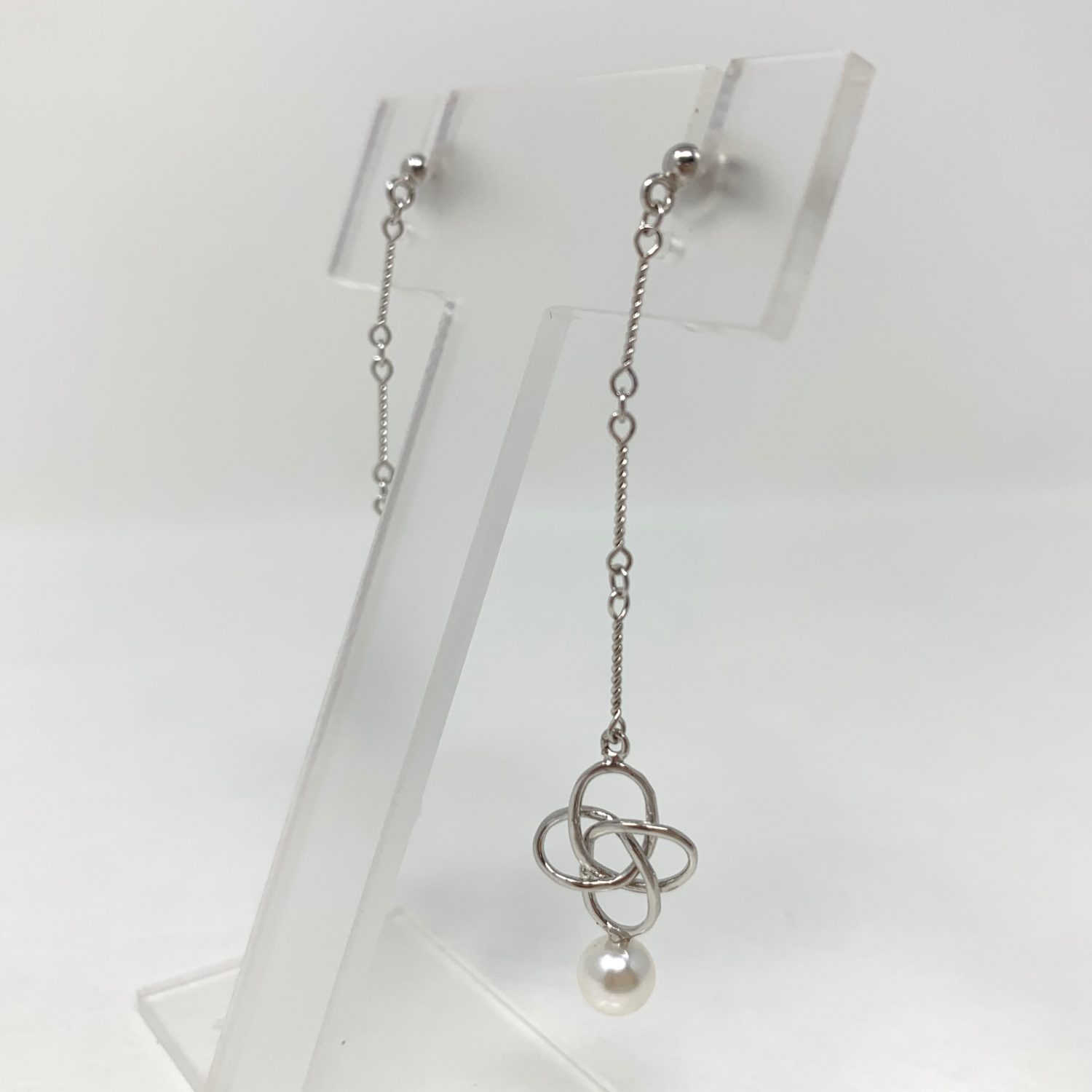 結・あこや真珠 ピアス E-51